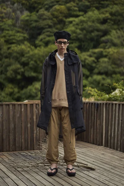 Look 7